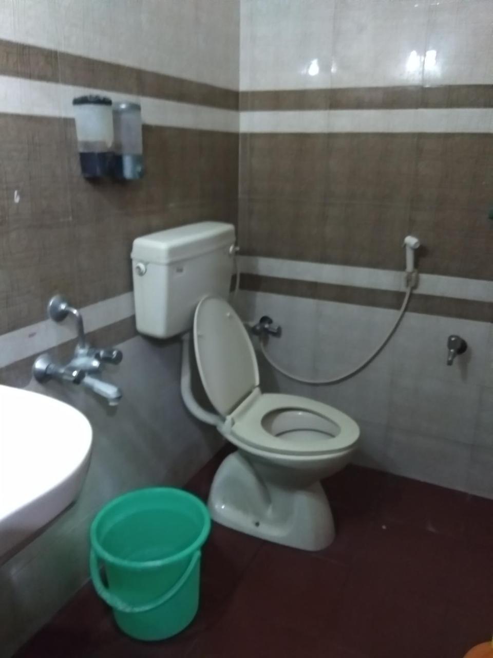 Sai Tirumala Residency Tirupati Exterior photo